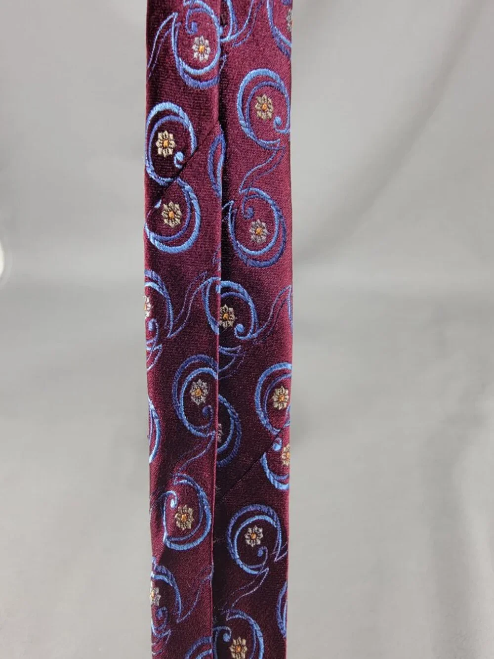 Chelsea Robert Talbott Mens Silk Tie Necktie Burgundy Blue Floral Hand Sewn USA